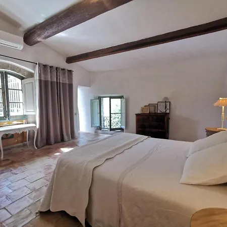 Bed & Breakfast Familiale100m2, 2 Chambres, Terrasse Privative Possibilite Table D'hote