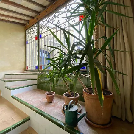 Familiale100m2, 2 Chambres, Terrasse Privative Possibilite Table D'hote Bed & Breakfast